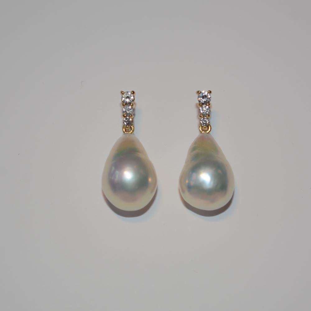 Gold Diamond Pearl Earrings