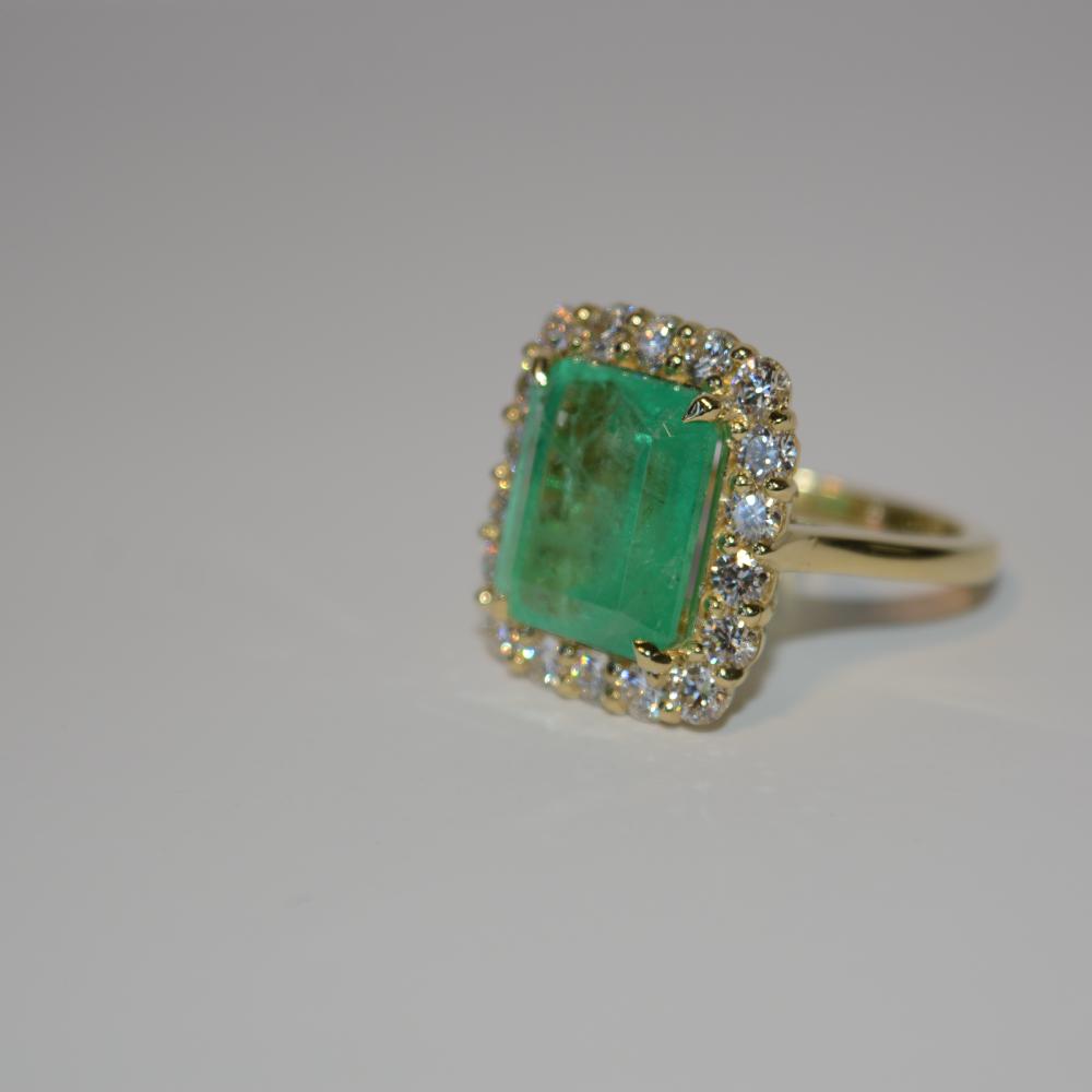 Emerald Diamond Ring