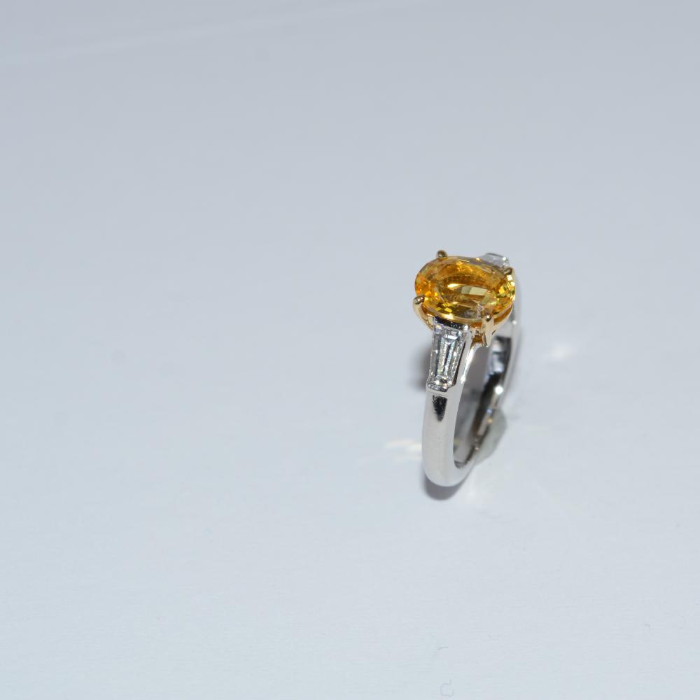 Tiffany & Co Sapphire Diamond Ring