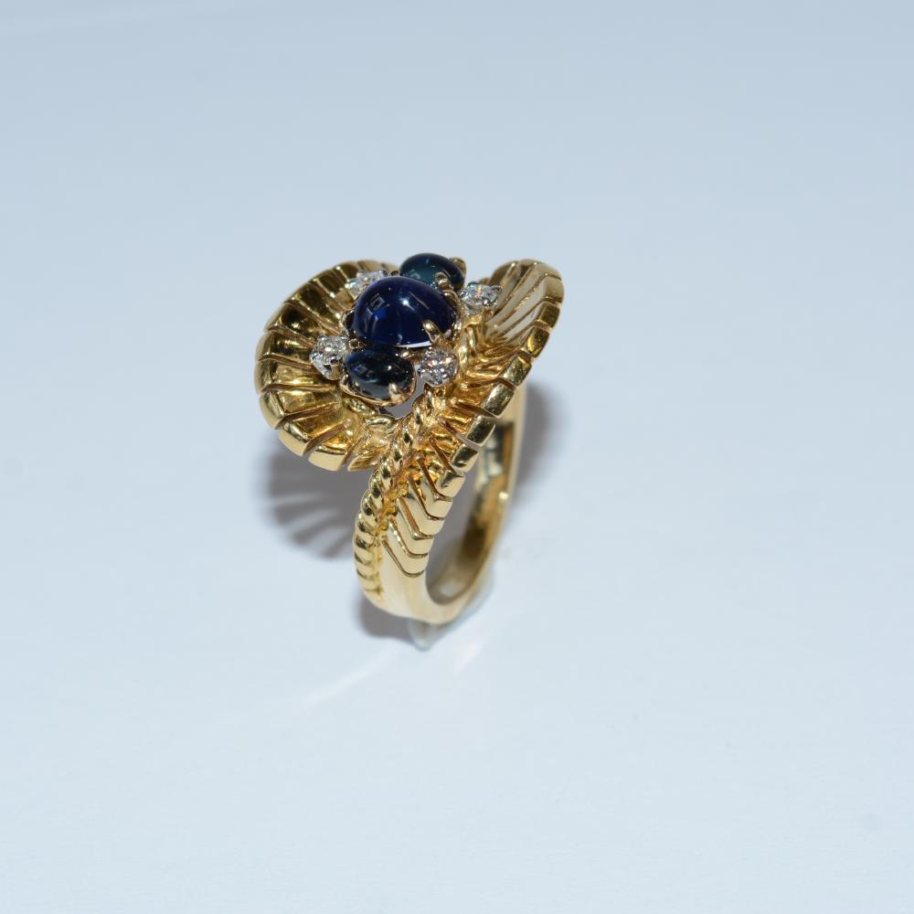 Vintage Sapphire Diamond Ring